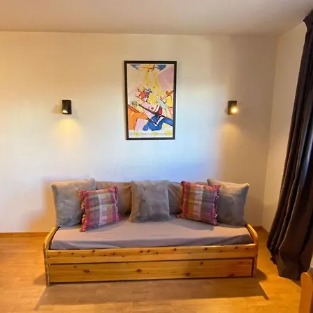 Near Piste De Tracouet * ננדה