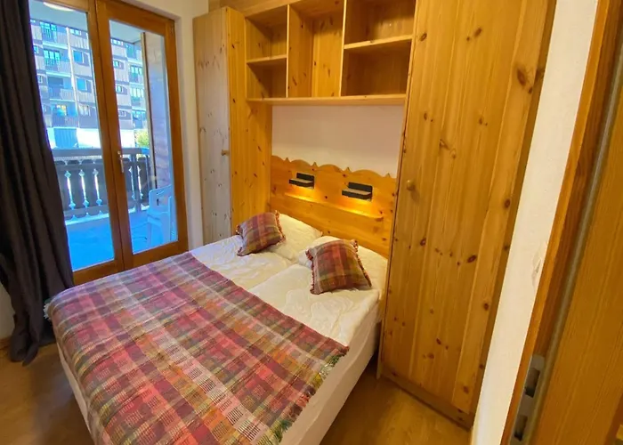 Near Piste De Tracouet דירה