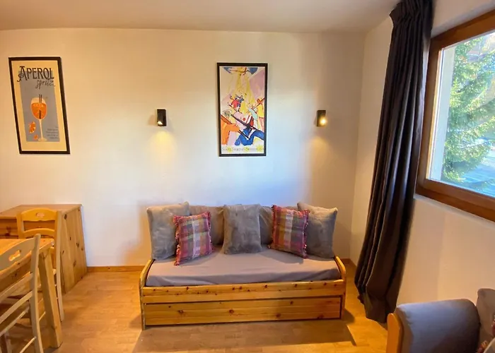 Near Piste De Tracouet アパート ナンダ