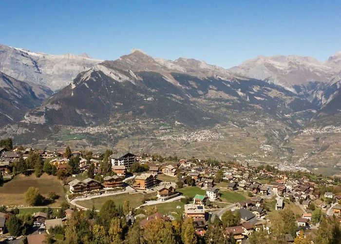 Near Piste De Tracouet דירה *