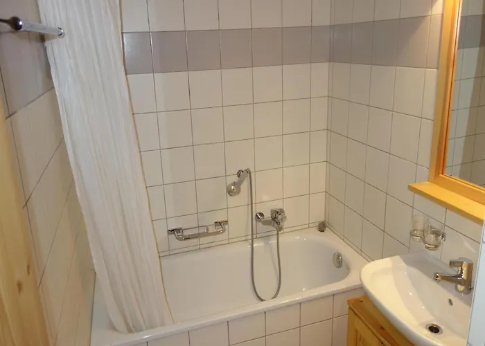 Near Piste De Tracouet * ナンダ